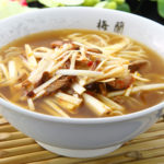 ねぎチャーシュー麺(醤油味)
